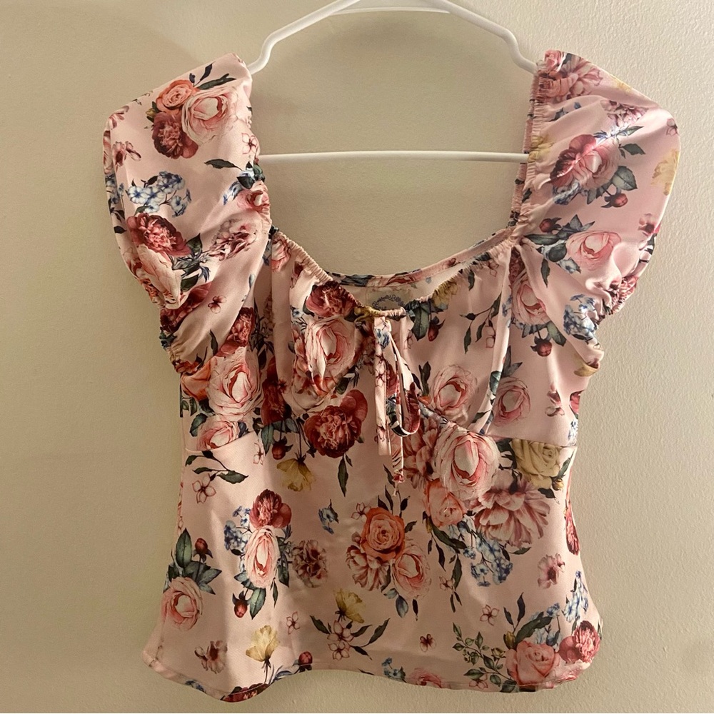 Puffy Sleeve Floral Blouse